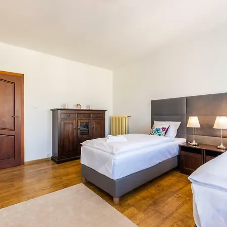 Victus Apartament Art & Family *